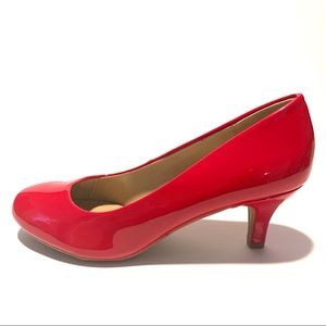 Dream Pairs Red Heels Size 9
